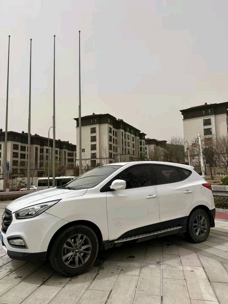 济南14年现代ix358