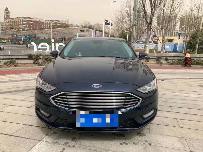 青岛18年福特蒙迪欧1