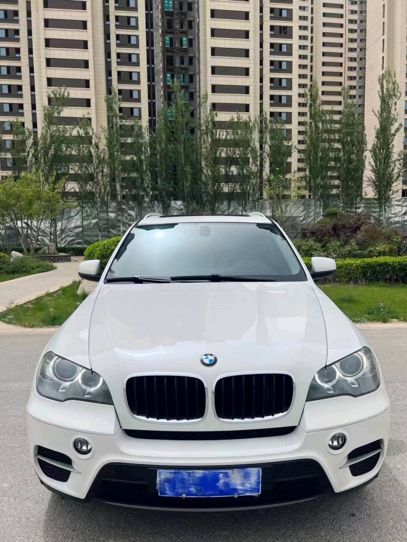 保定13年宝马X51