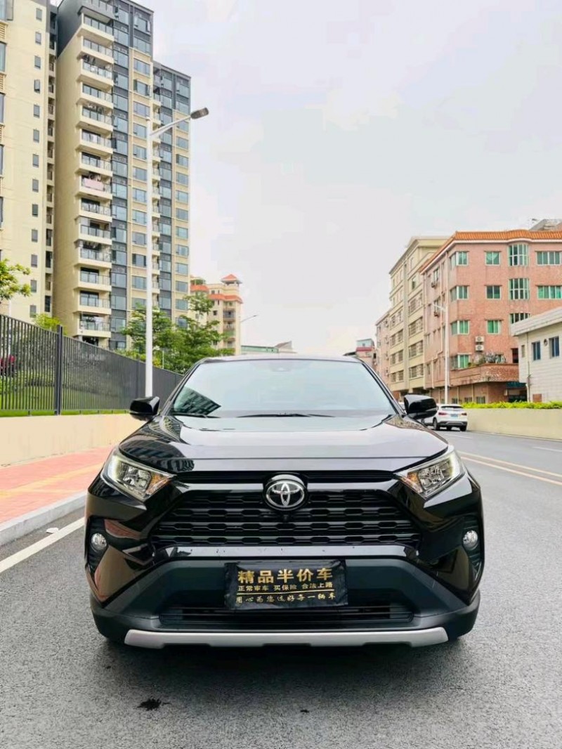 东莞23年丰田RAV4荣放1
