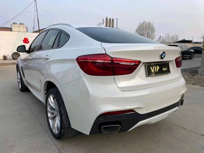 济南18年宝马X64