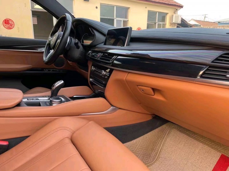 济南18年宝马X66