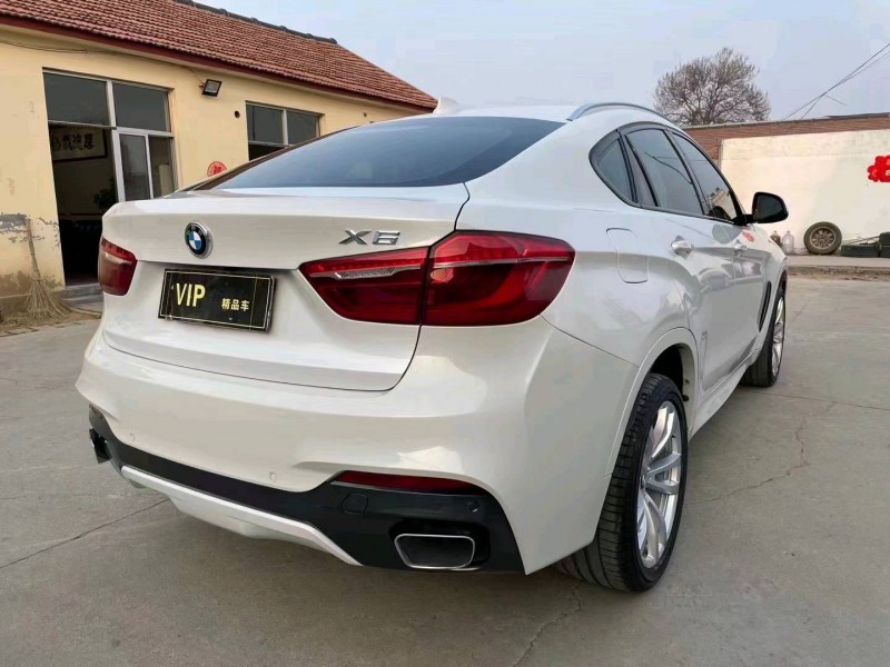 济南18年宝马X68