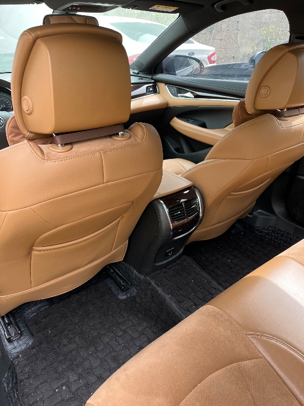 武汉17年别克君越4