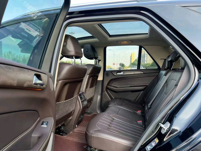 保定16年奔驰GLE8