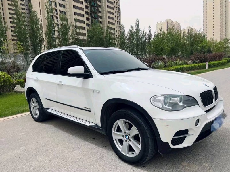 保定13年宝马X52