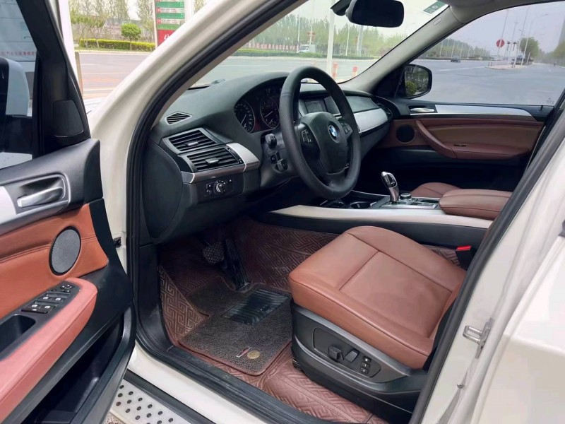 保定13年宝马X54