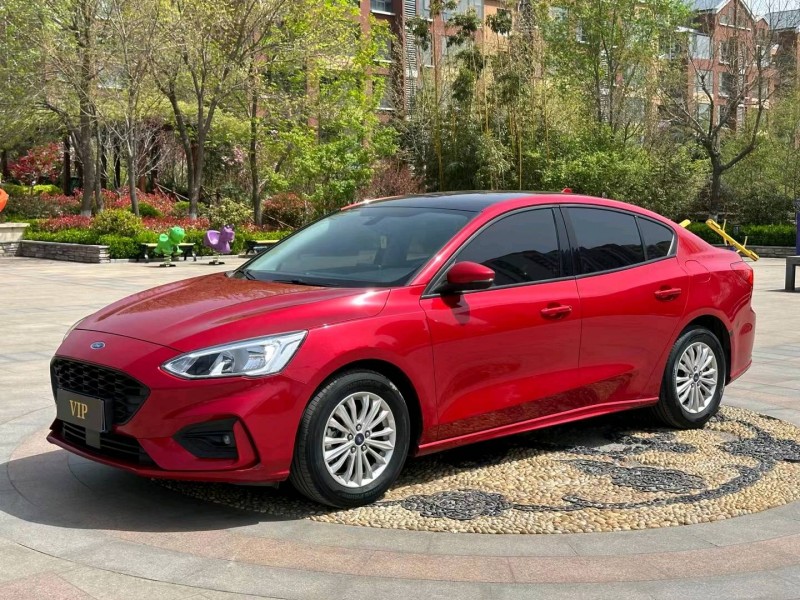 青岛20年福特福克斯2