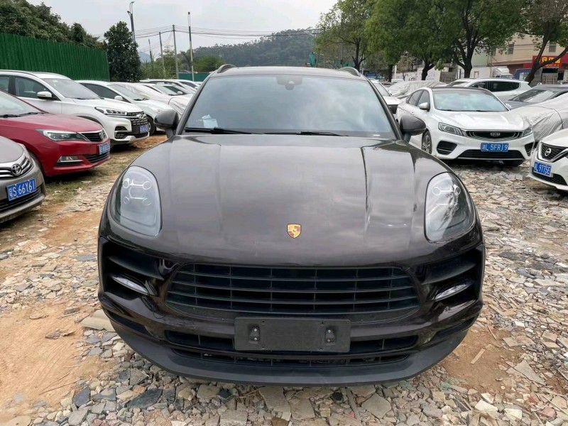 广州21年保时捷Macan1