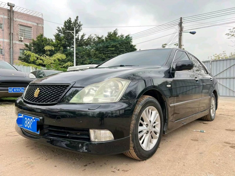 广州05年丰田皇冠2