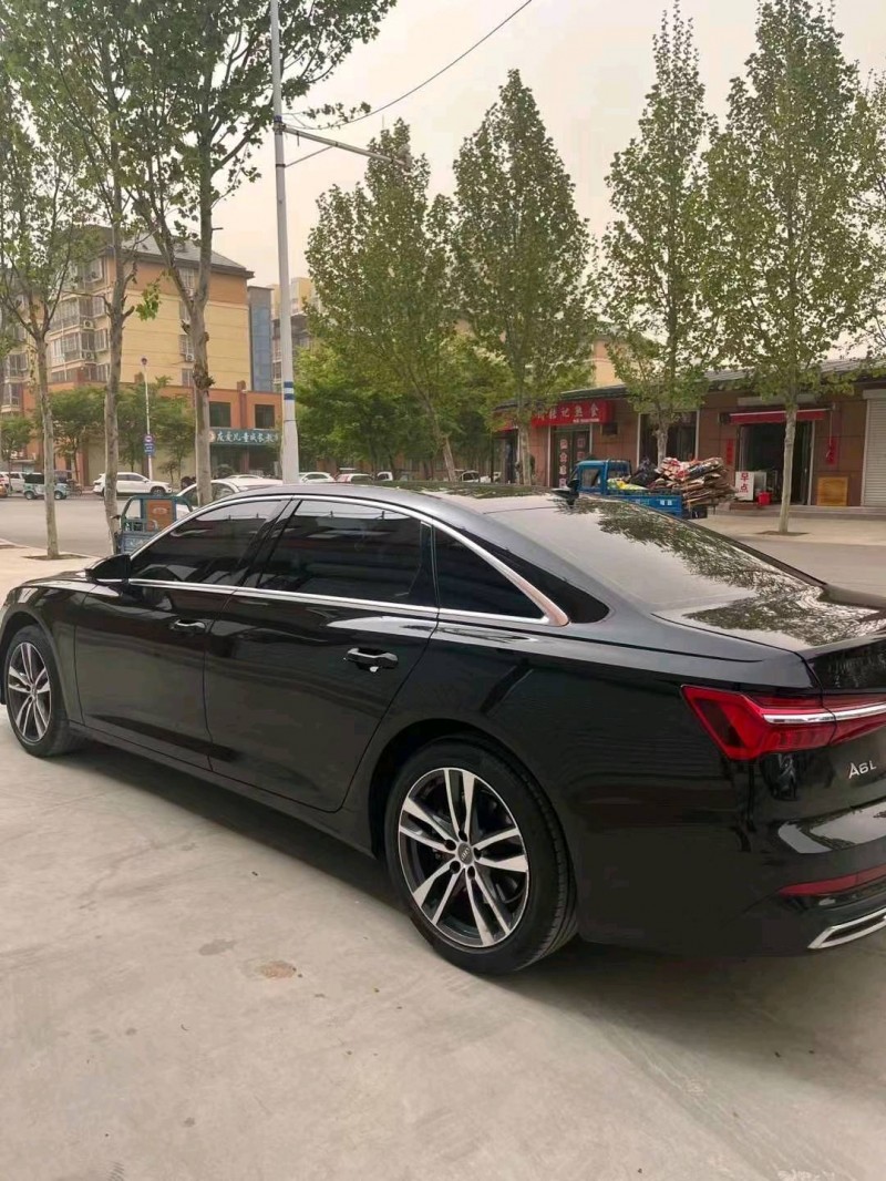 青岛21年奥迪A6L6