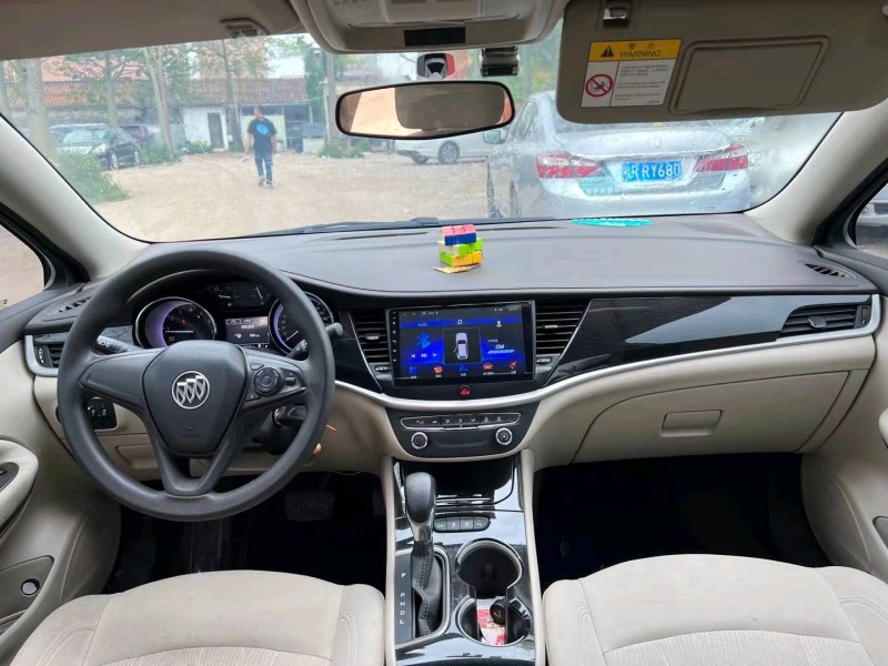 广州18年别克威朗5