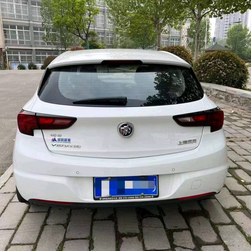 淄博16年别克威朗9