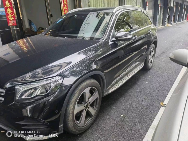 广州17年奔驰GLC3