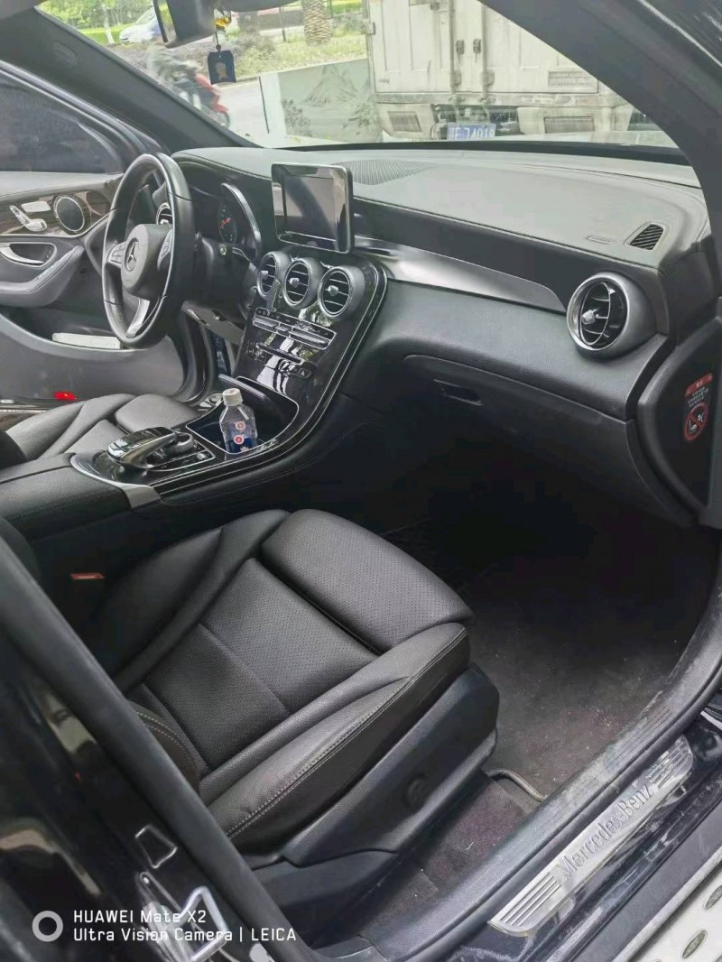 广州17年奔驰GLC6