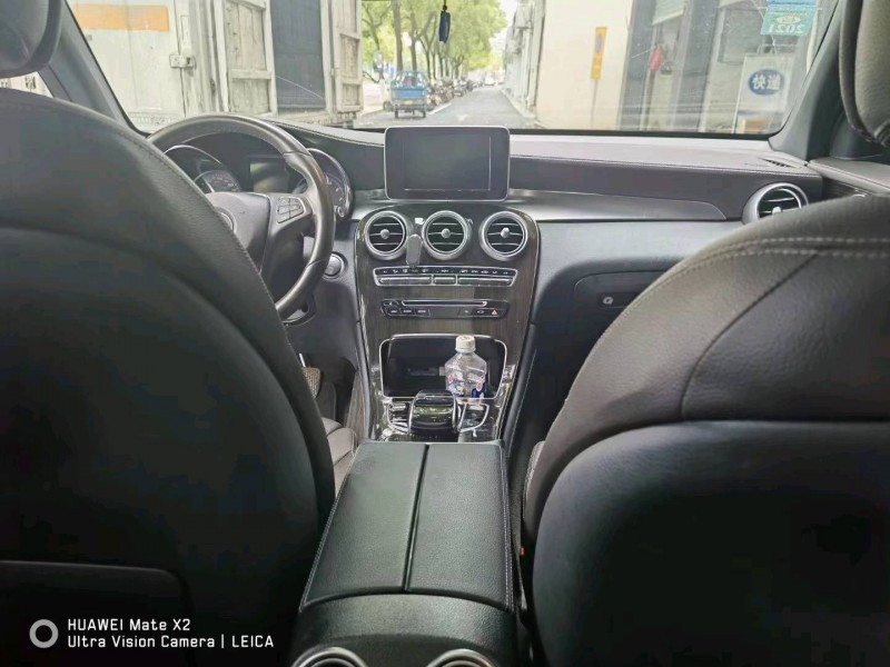 广州17年奔驰GLC7