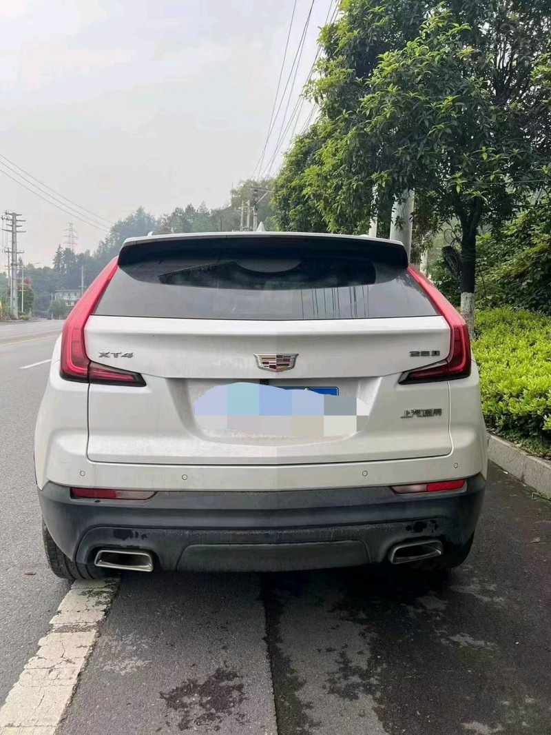 重庆21年凯迪拉克XT43