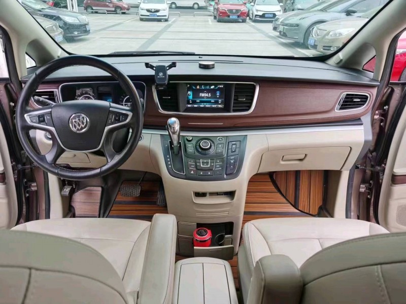 常州19年别克GL84