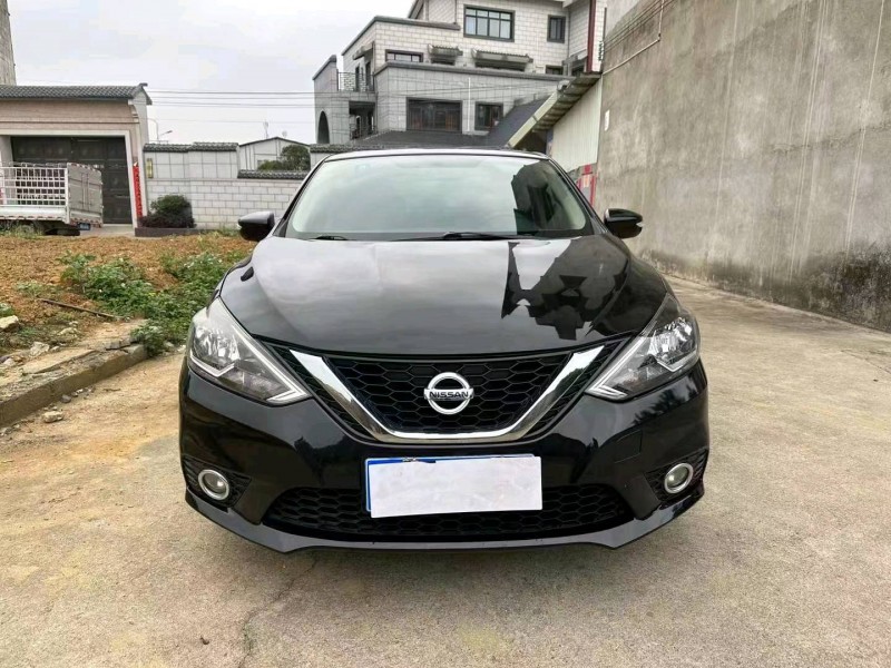 桂林17年日產軒逸1