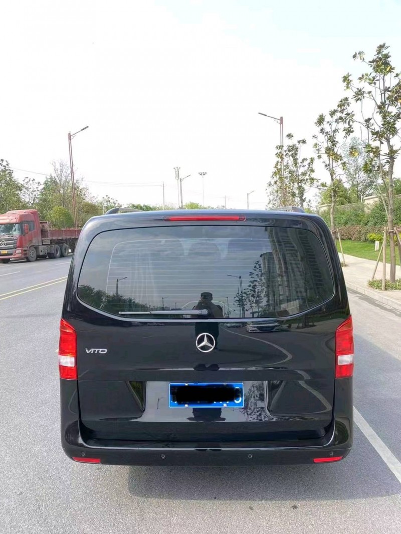 邯郸20年奔驰威霆6