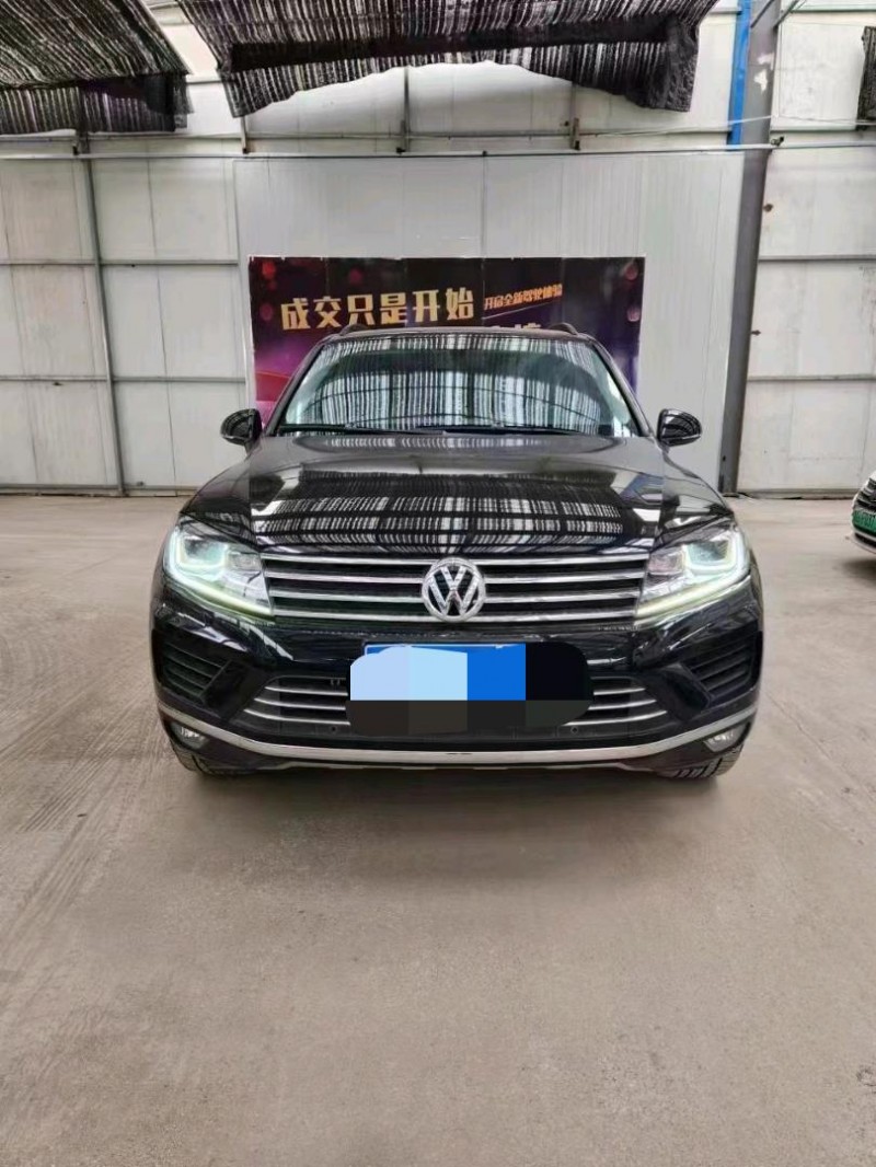 济南18年大众途锐1