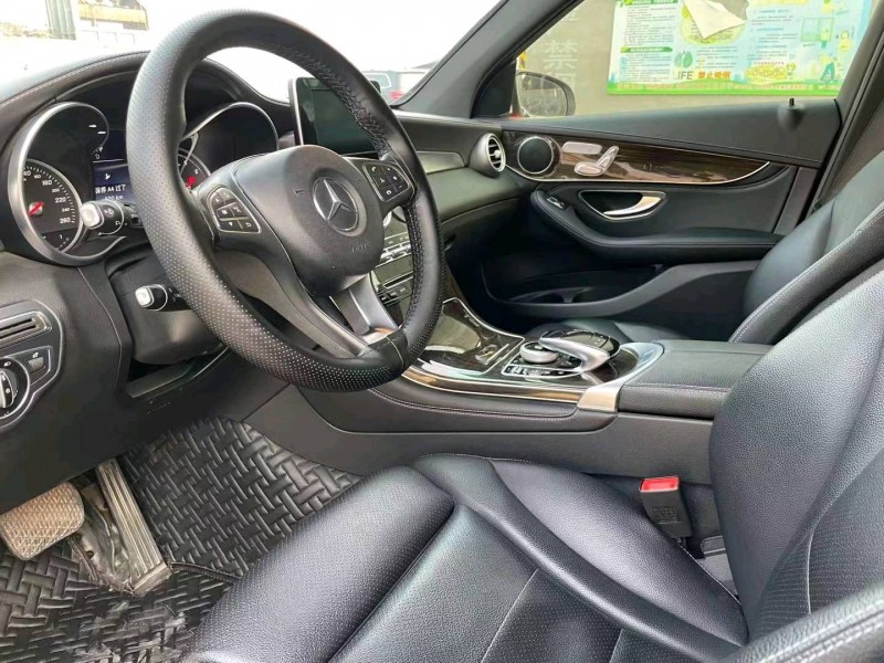 济南16年奔驰GLC4