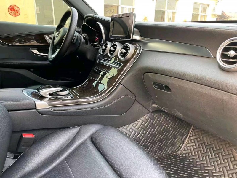 济南16年奔驰GLC8