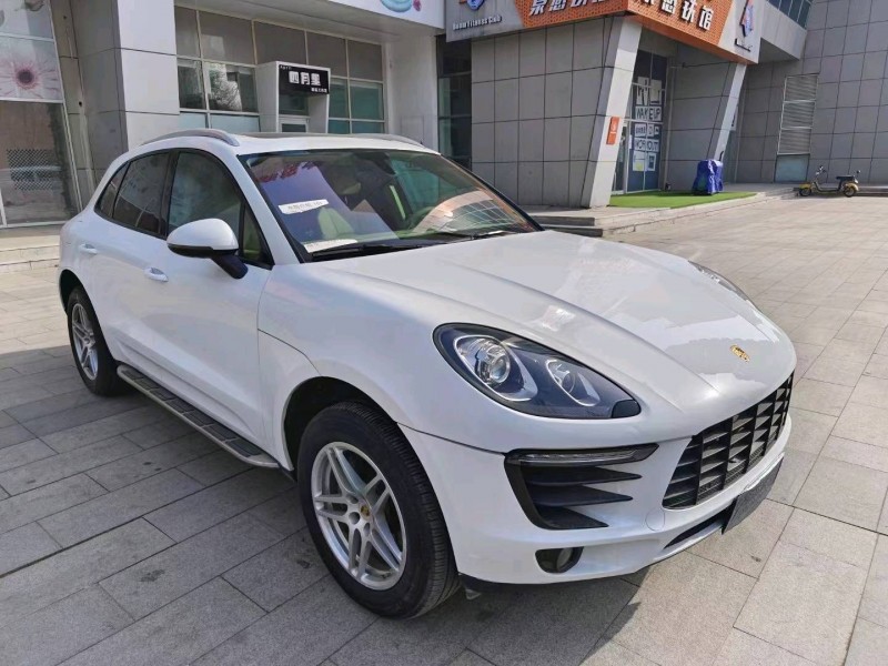 沈阳16年保时捷Macan2