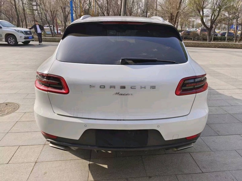 沈阳16年保时捷Macan6