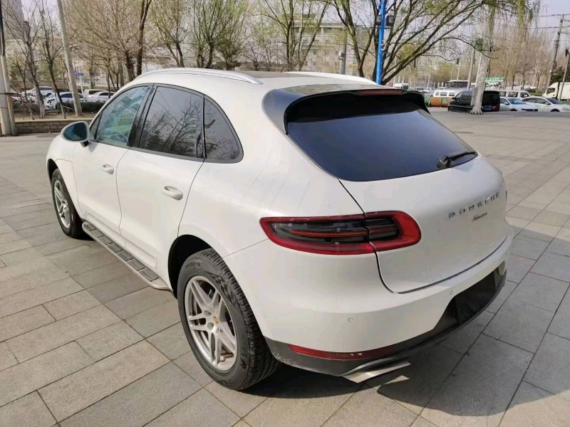 沈阳16年保时捷Macan7