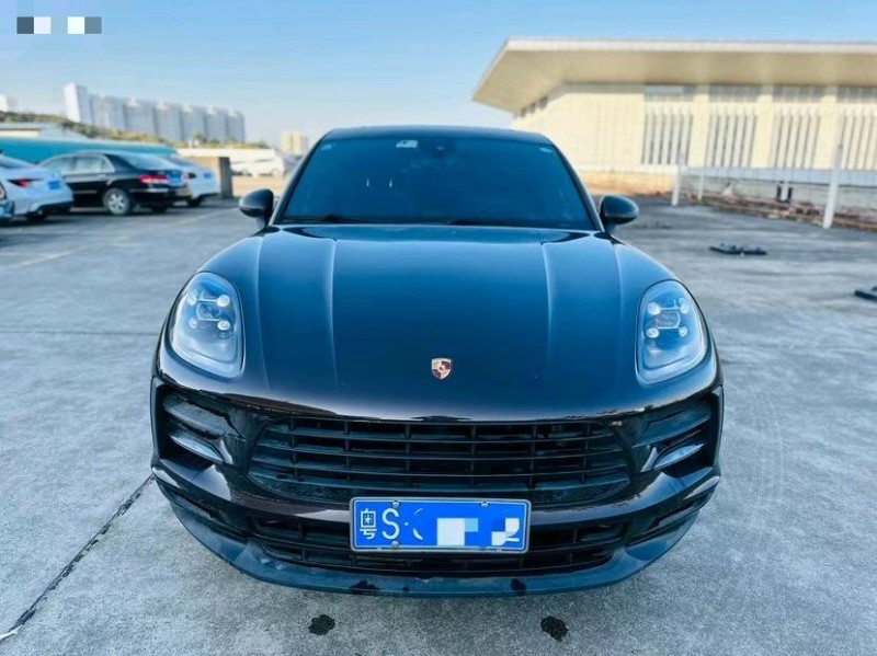 广州20年保时捷Macan1