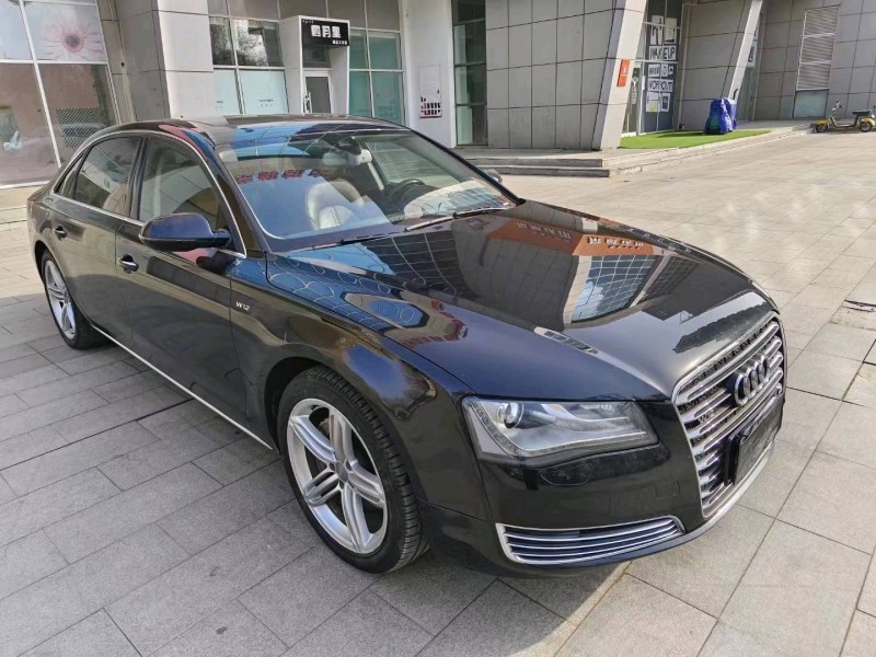 沈阳13年奥迪A8L5