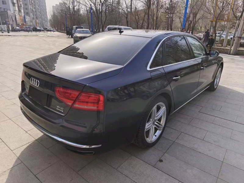沈阳13年奥迪A8L9