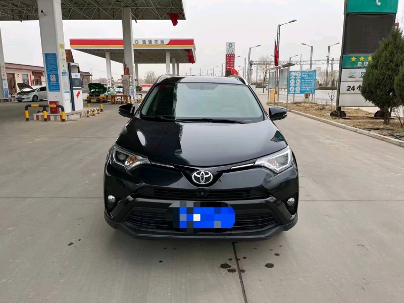 榆林19年丰田RAV41