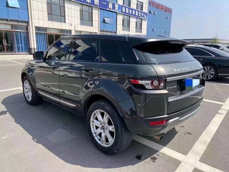 淄博14年路虎揽胜极光(进口)8