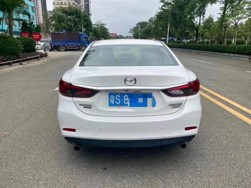 珠海17年马自达阿特兹2