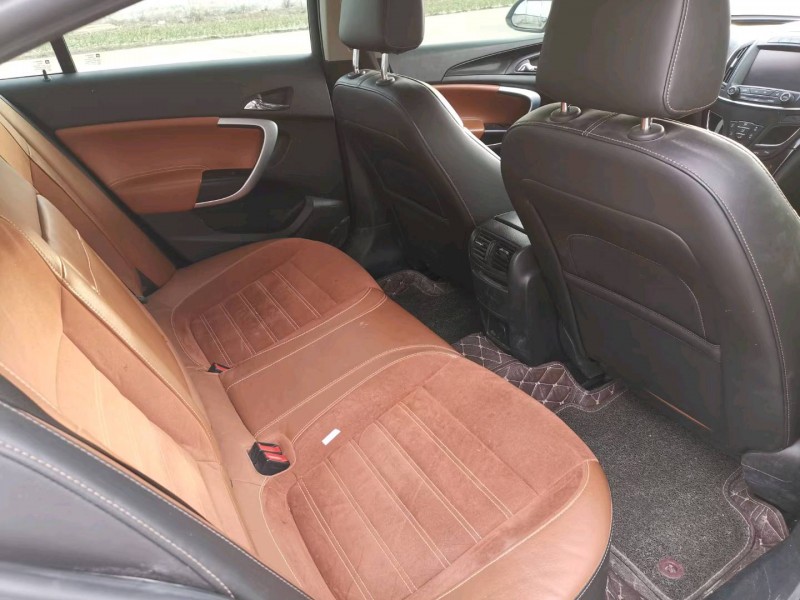 徐州17年别克君威6