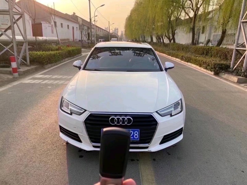 淄博17年奥迪A4L1