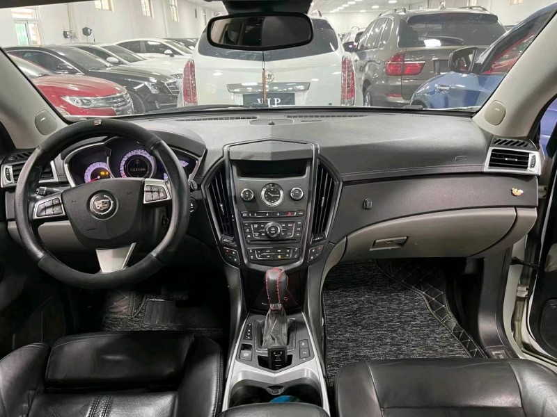 廊坊10年凯迪拉克SRX4