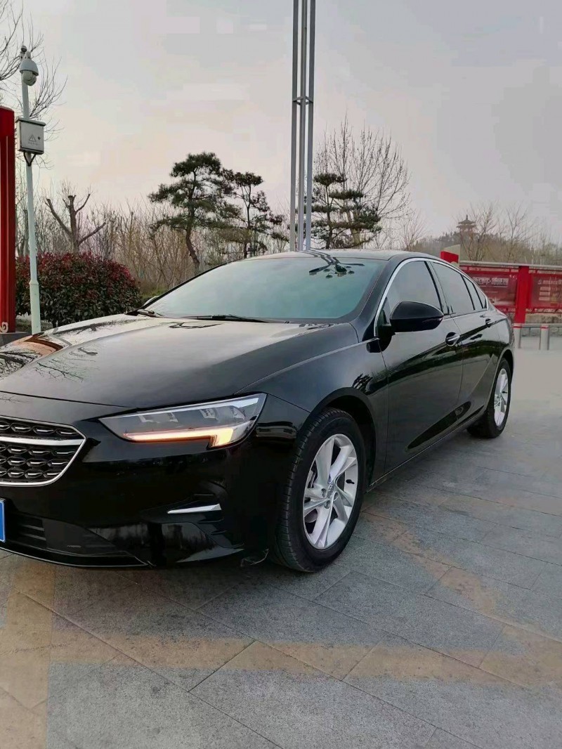 聊城22年别克君威3