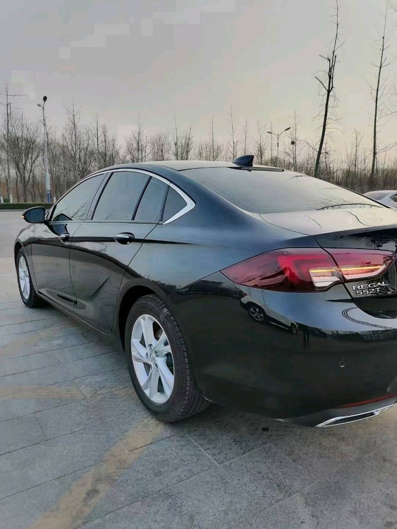 聊城22年别克君威7