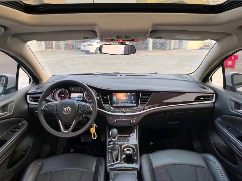 珠海19年别克威朗5