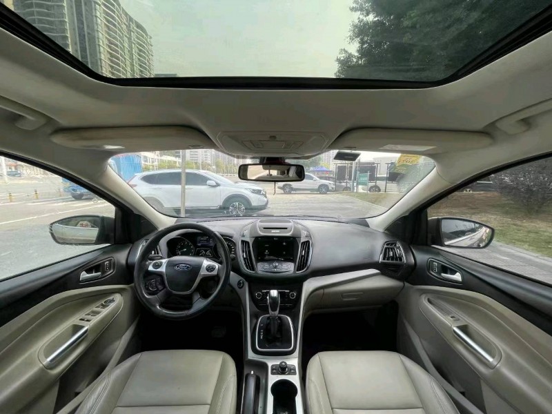 珠海15年福特翼虎4