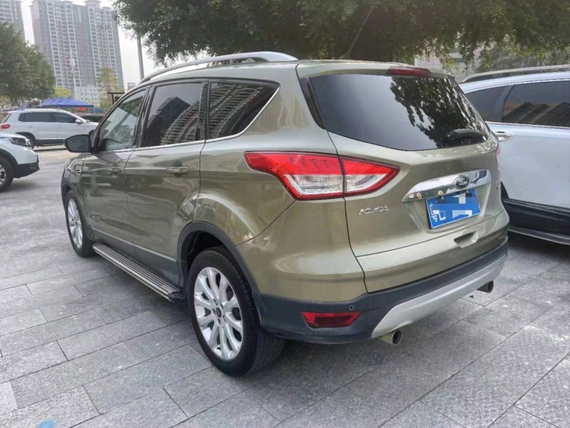 珠海15年福特翼虎6