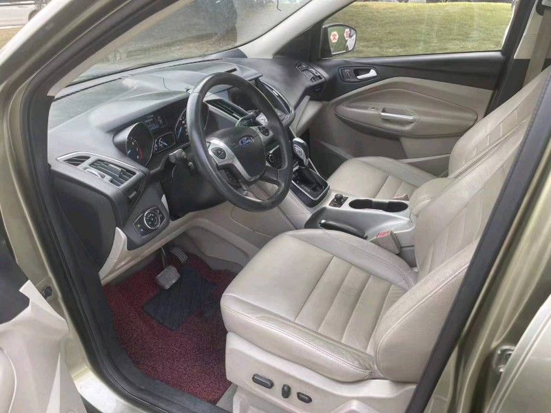 珠海15年福特翼虎7