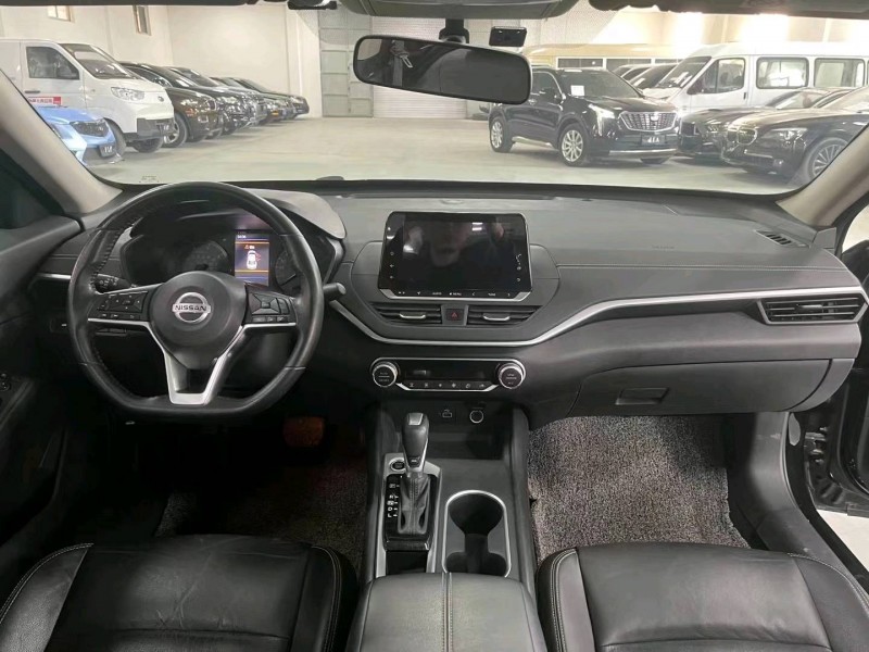 廊坊20年日产天籁6