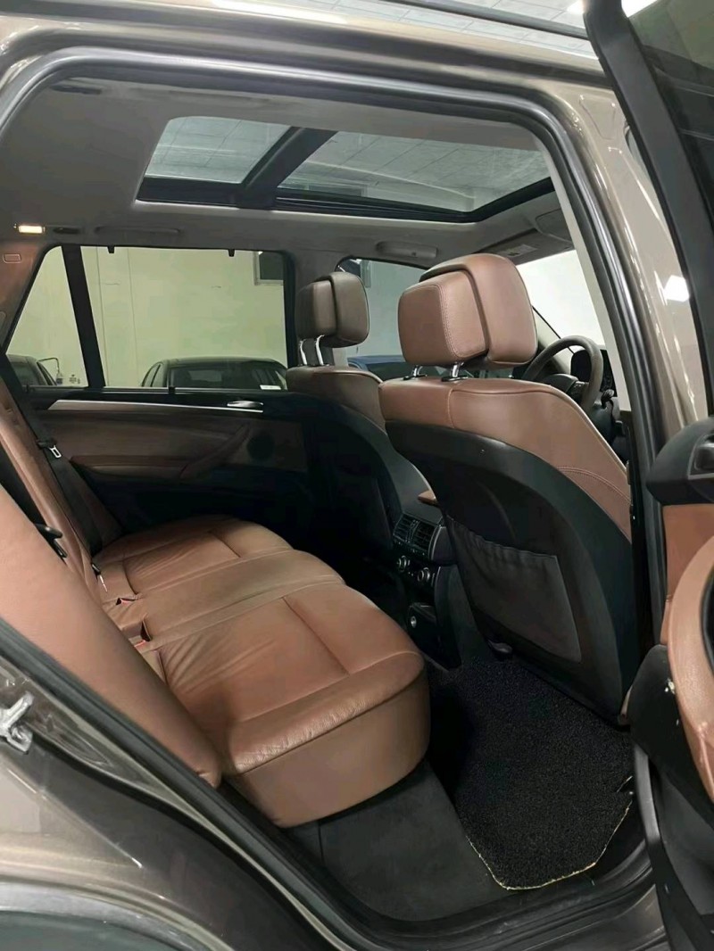 廊坊12年宝马X55