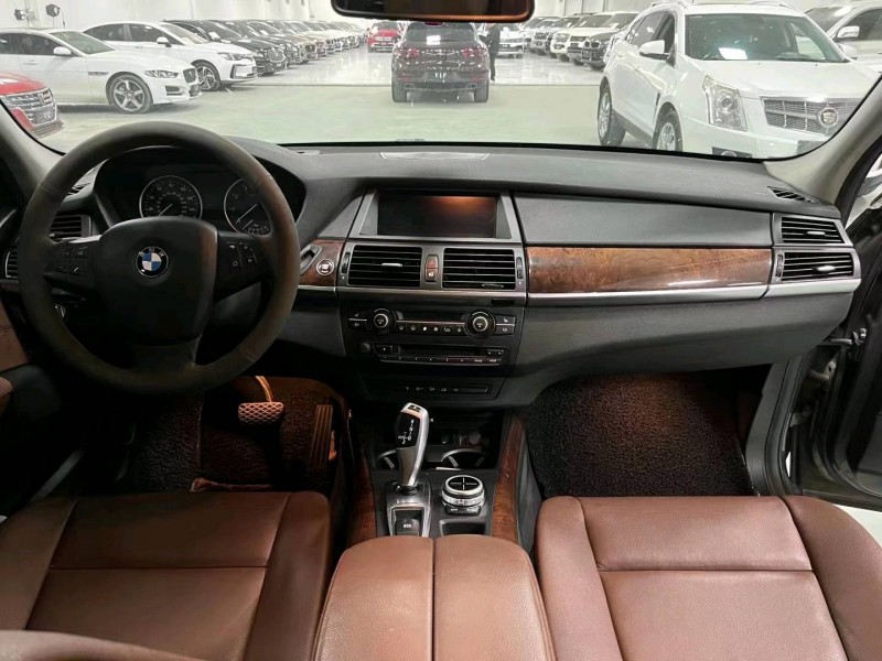 廊坊12年宝马X56