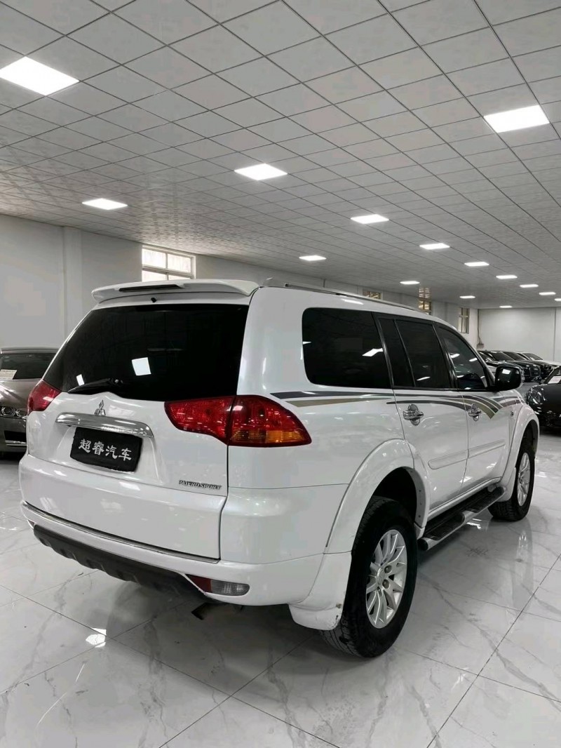 廊坊15年三菱帕杰罗·劲畅8