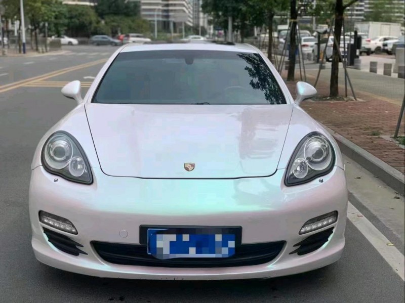 广州10年保时捷帕拉梅拉1
